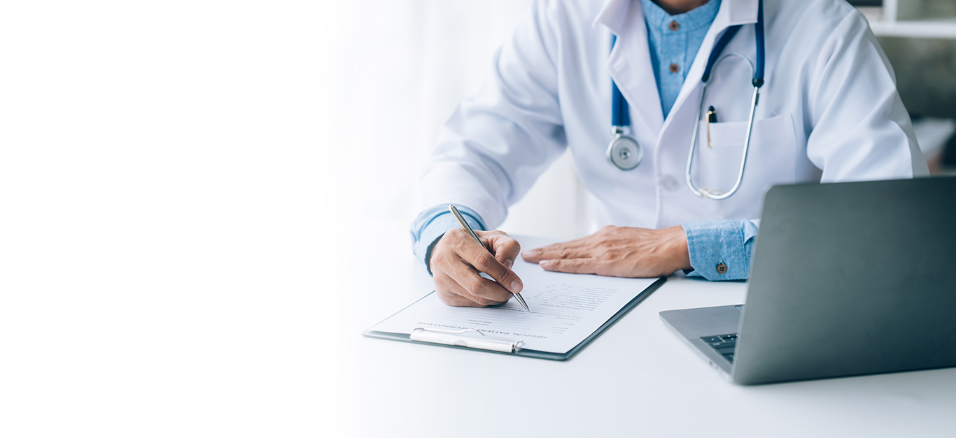 Slider_younea.education_Medical_Kurse_mob.png m.education Header